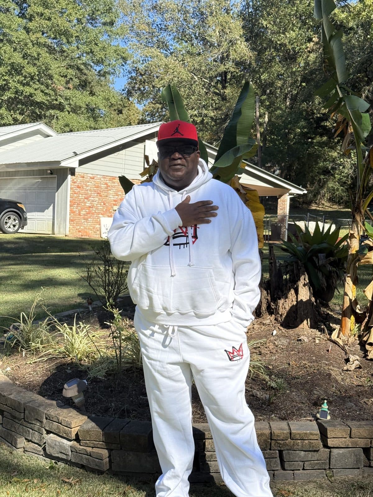 Tony Clark wearing the White Crown Set — second photo